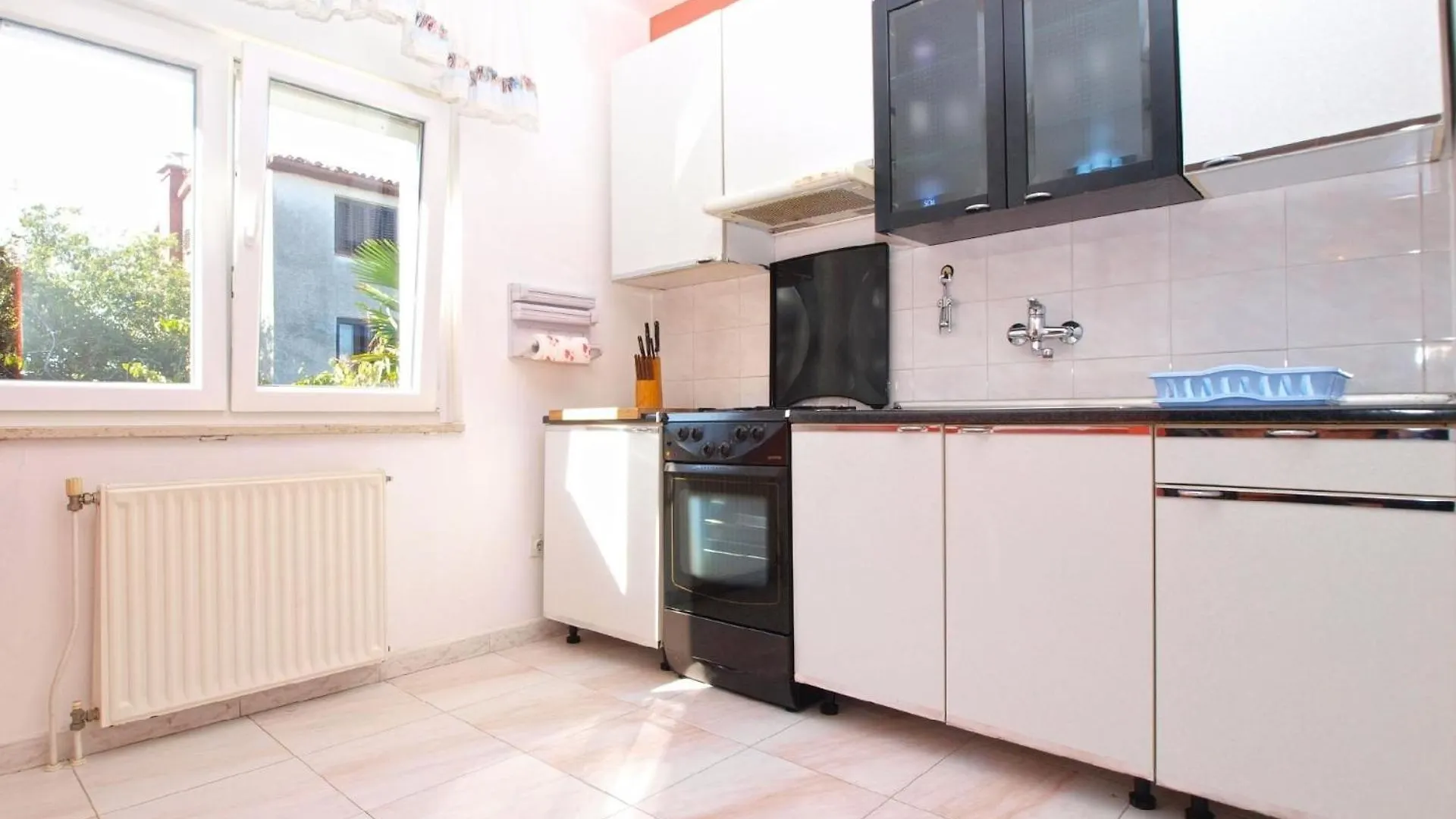 Apartment Ferienwohnung Fuer 7 Personen Ca 100 Qm In Medulin, Istrien Suedkueste Von Istrien